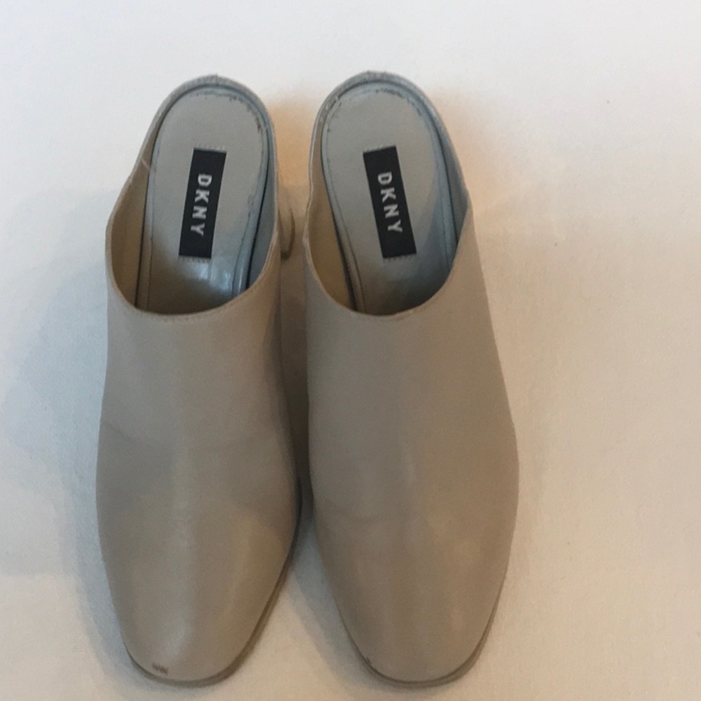 DKNY Slide